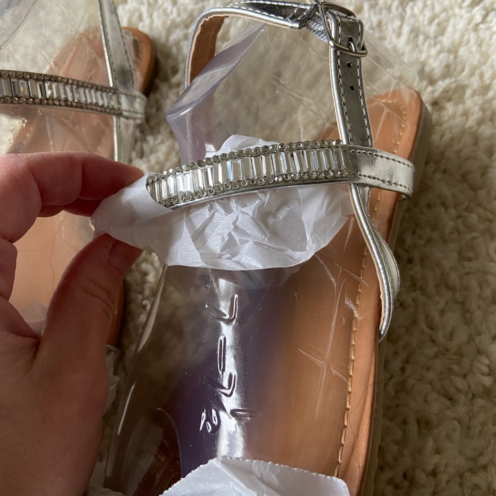 Pierre Dumas Clear and Tan Sandals - Picture 2 of 3
